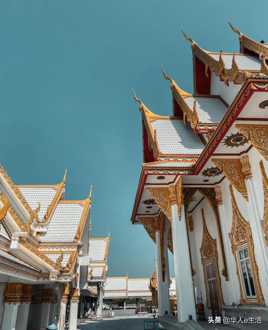 在泰国旅游的华人,在泰国人面前应该注意什么