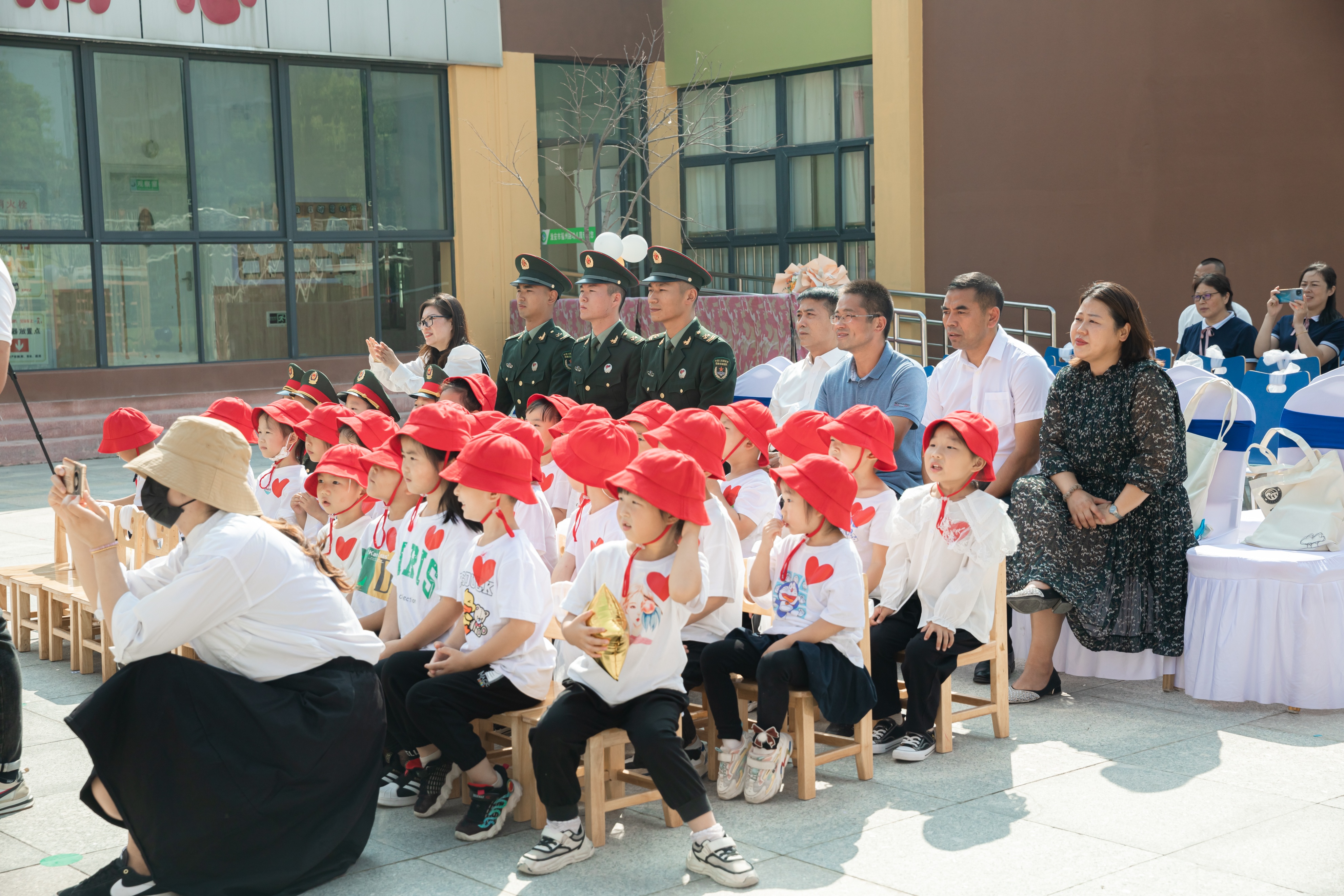 福州路幼儿园开展庆祝第38个教师节主题活动