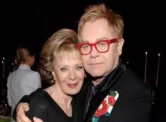 周鸿祎成功是靠老婆吗,周鸿祎离婚分手费缩水逾20亿元