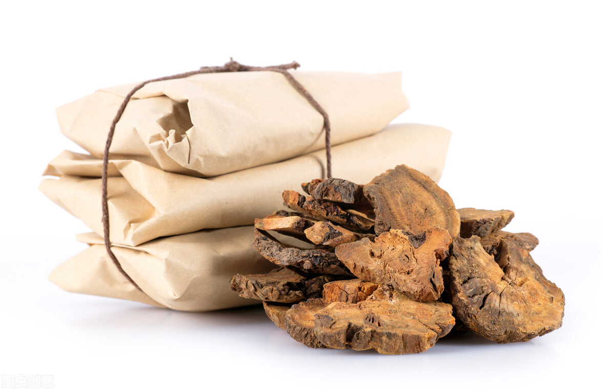 大黄：泻热通肠、凉血解毒、逐瘀通经