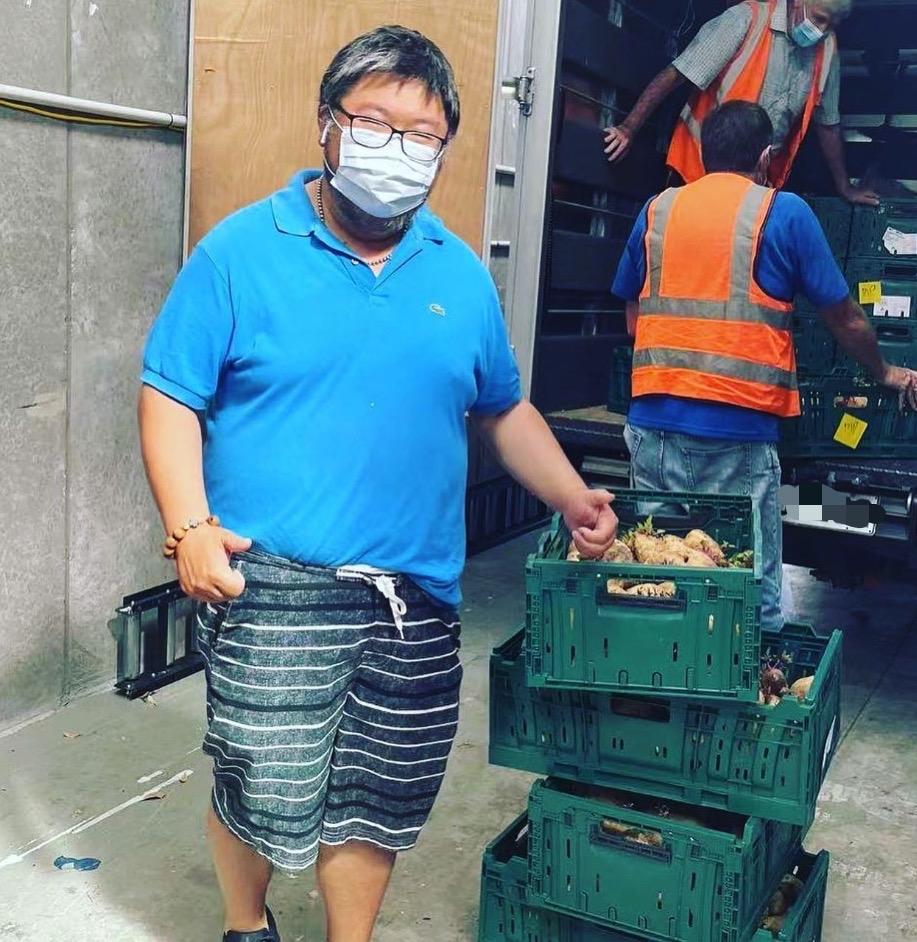 长得丑被抛弃,长得丑被人抛弃