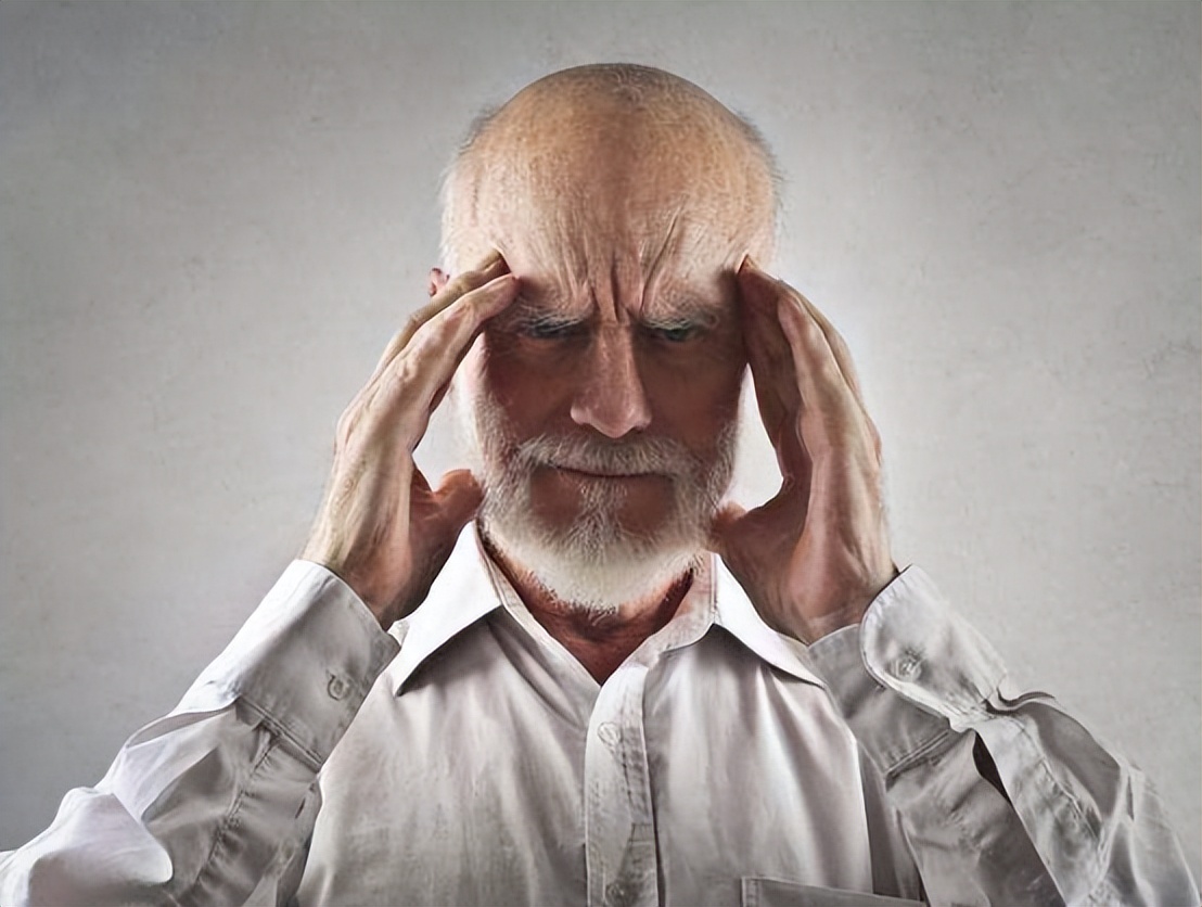 人到凌晨3:00左右睡觉会怎么样,年轻人早晨四五点醒是什么原因