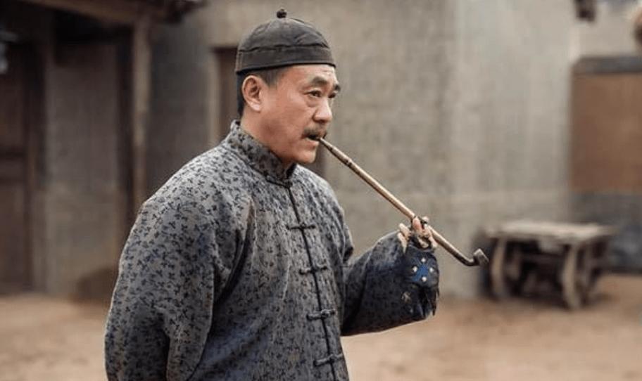 抗日中牺牲的军统女特务,军统女特务冒死救下地下党