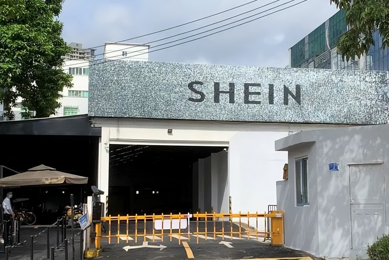 快时尚行业在中国持续低迷的原因,快时尚行业未来前景