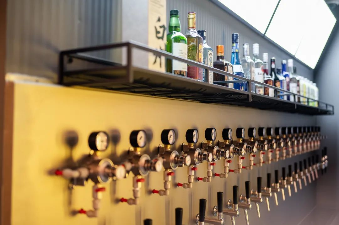 南京东路这家大隐于市设计师酒店,沉浸体验一个前所未有的空间