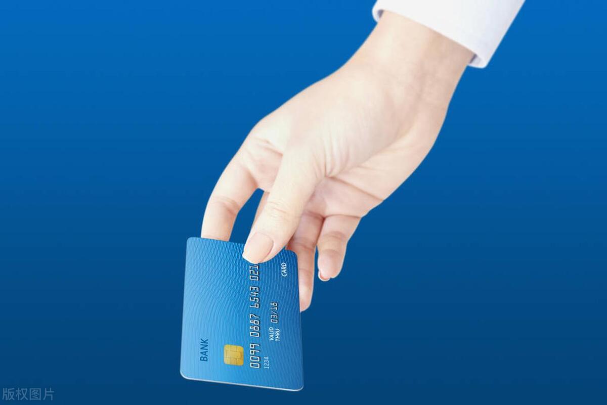 信用卡消费模式的盈利点,建议信用卡提前消费吗