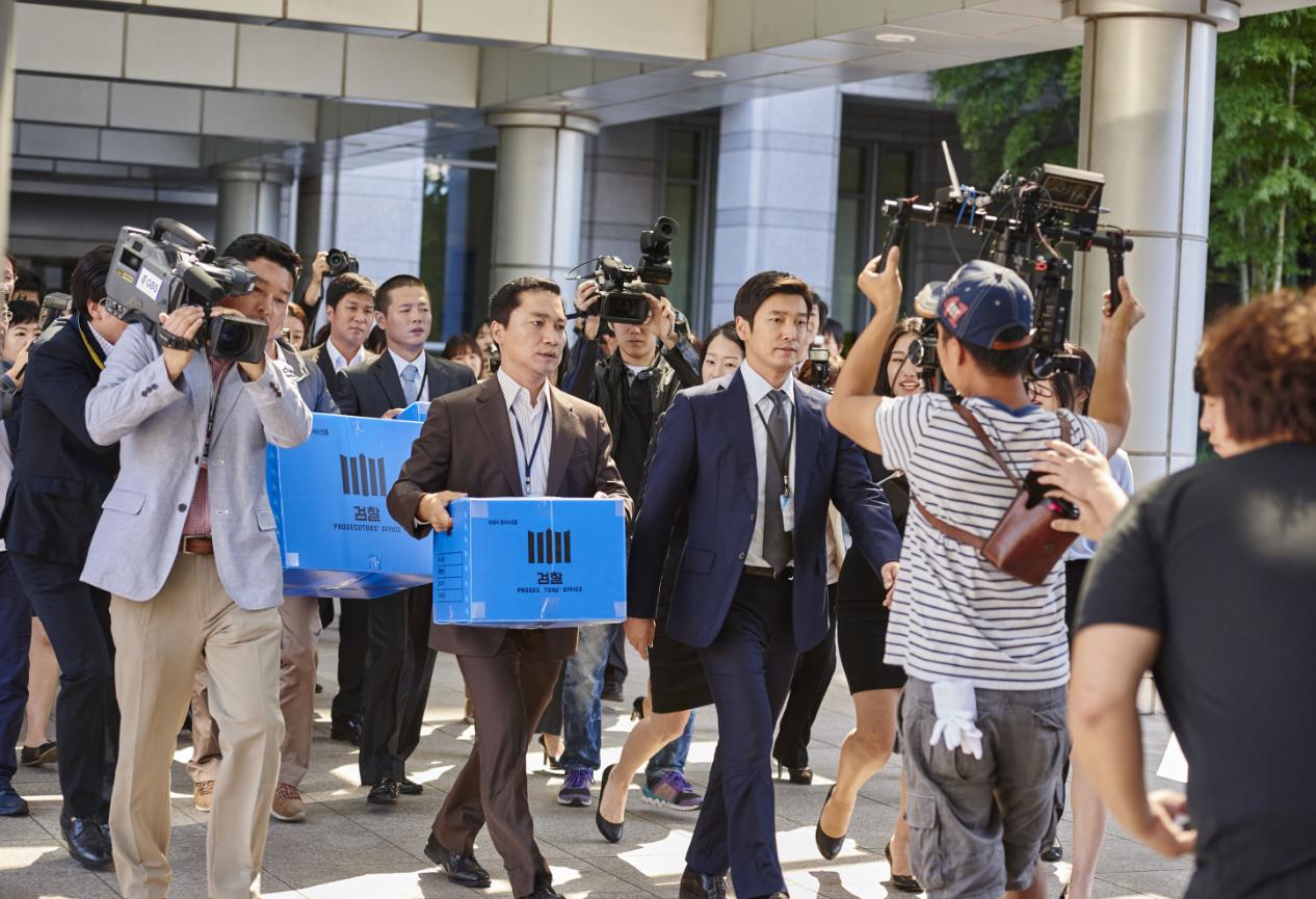 一部极其经典的韩国犯罪电影,今年比较火的韩国犯罪电影