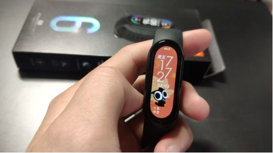 智能手环超长续航200左右,什么智能手环续航时间长