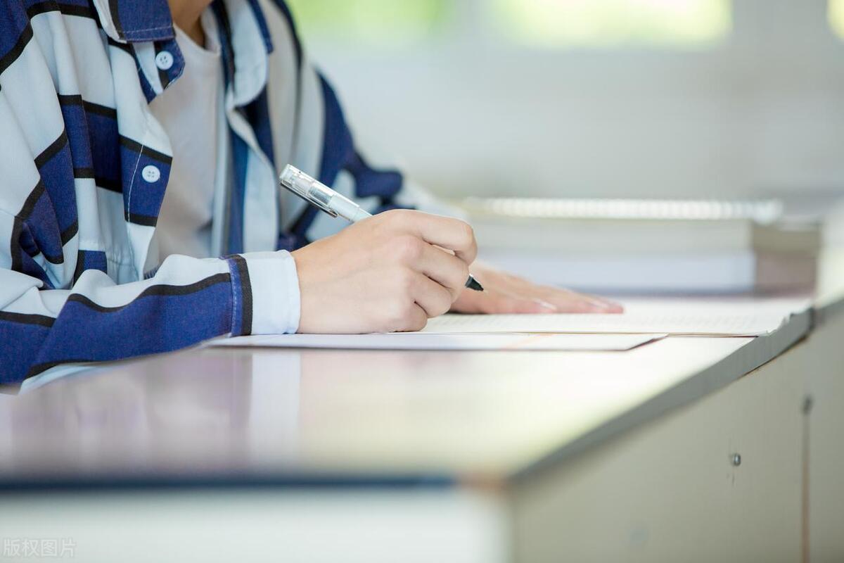 高中心理成长历程,心理健康的自我成长高中生