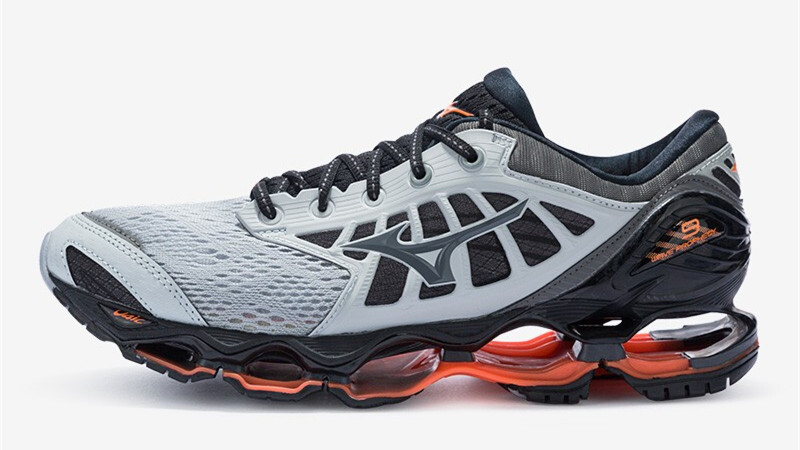 体重85kg跑步5公里消耗多少热量,体重85kg跑鞋推荐