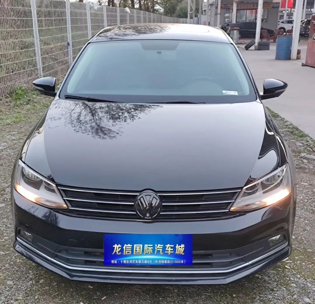 十堰龙信国际汽车城二手车地址,十堰市龙信二手车收车吗