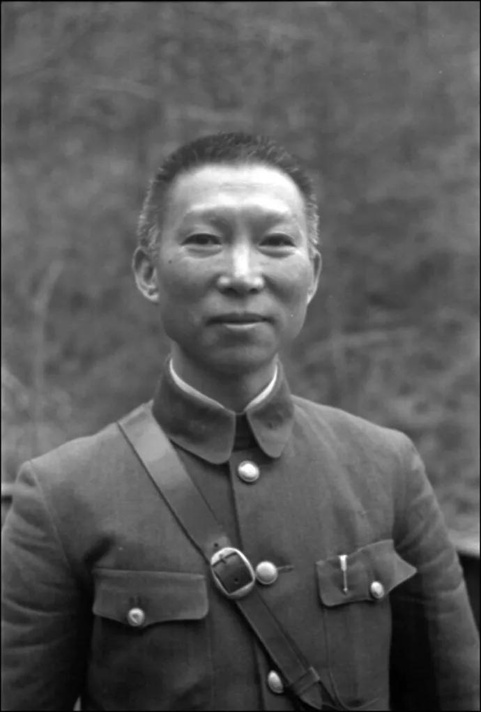 全国百岁老人各省排行榜,百岁老人堪称一部历史