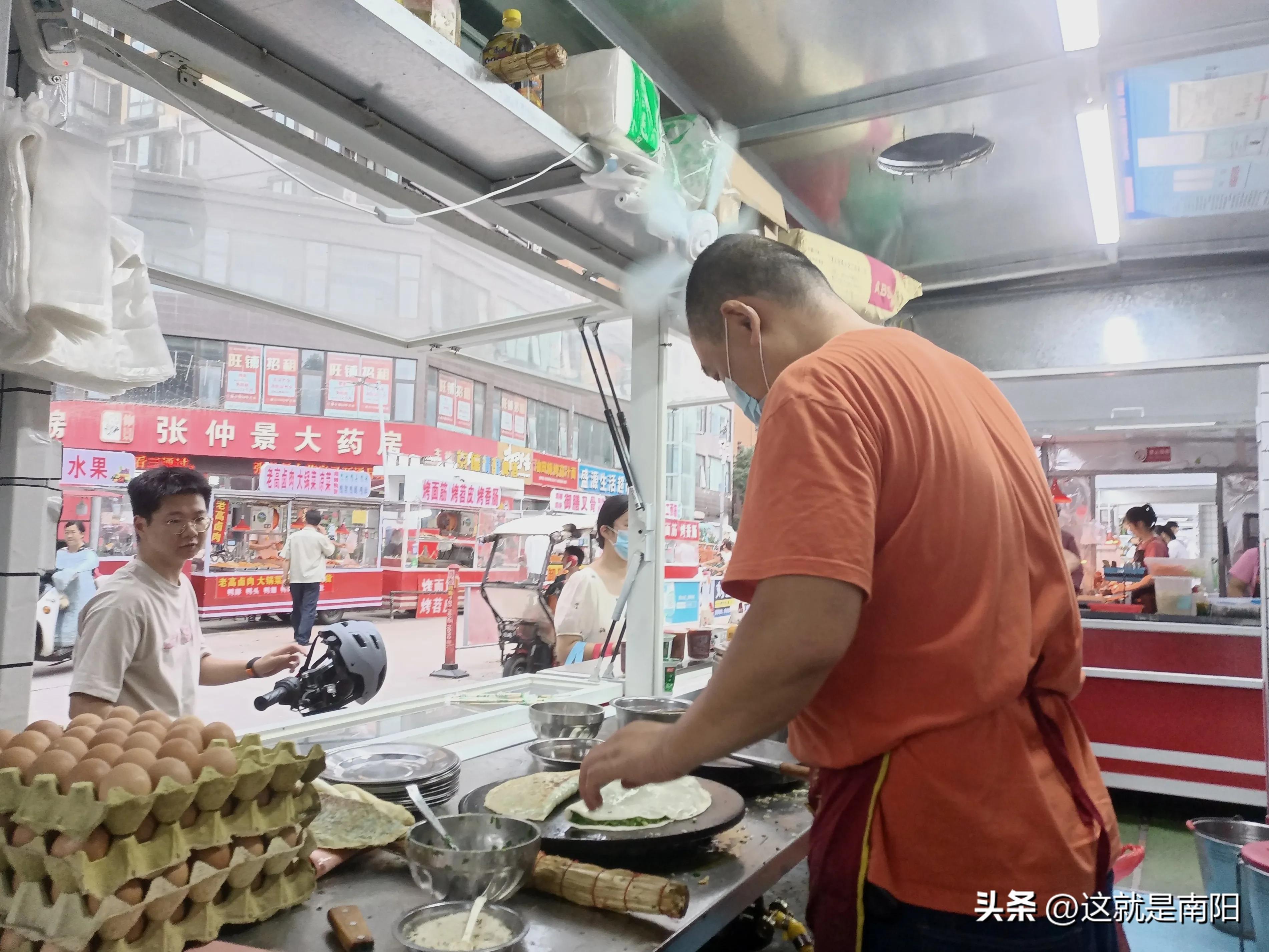 烟火气升温！翰林华府夜市出圈后，还有一波餐饮夜市在赶来的路上