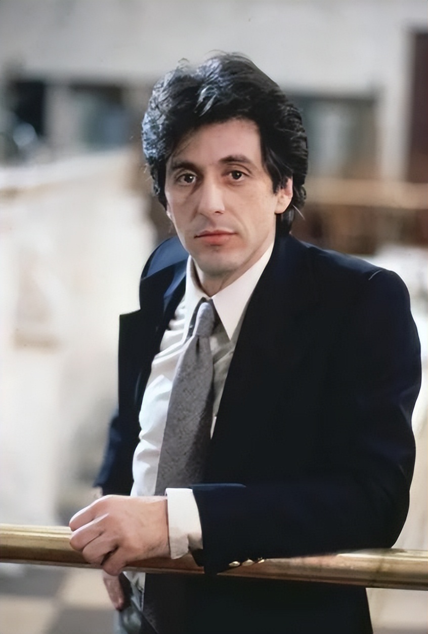 《伸张正义》讲述了在道德与法律冲突下，个人应该如何做出选择？