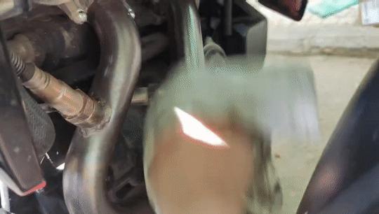 一百块钱的摩托车排气管,100元摩托车排气管