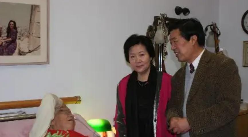 柏杨和张香华有孩子吗,柏杨与张香华是什么关系