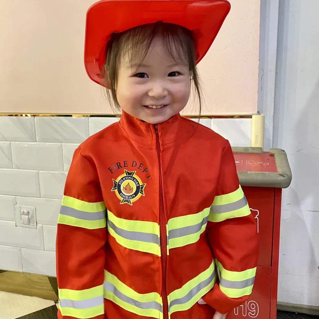 以强大师资力量为基石，益乐宝老师获赠锦旗