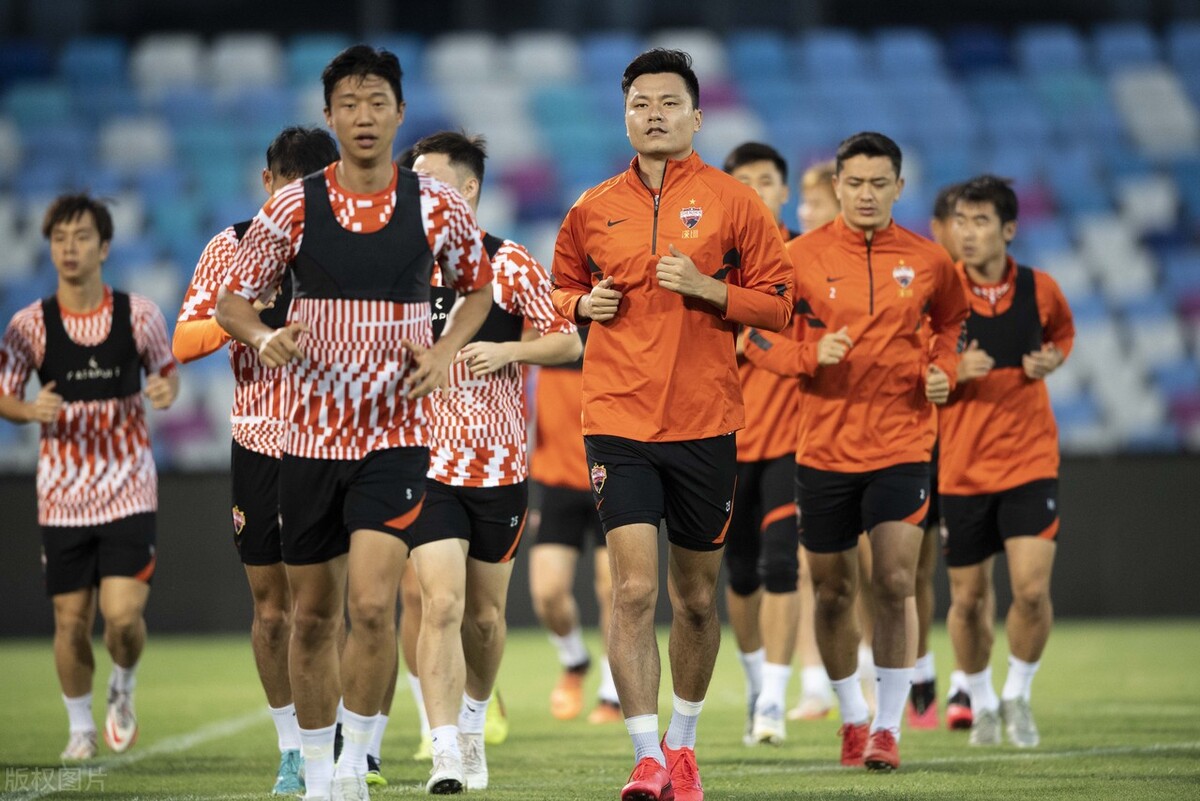 交易成功，1.29亿！前国足队长售卖豪宅，球迷客观点评：人生赢家