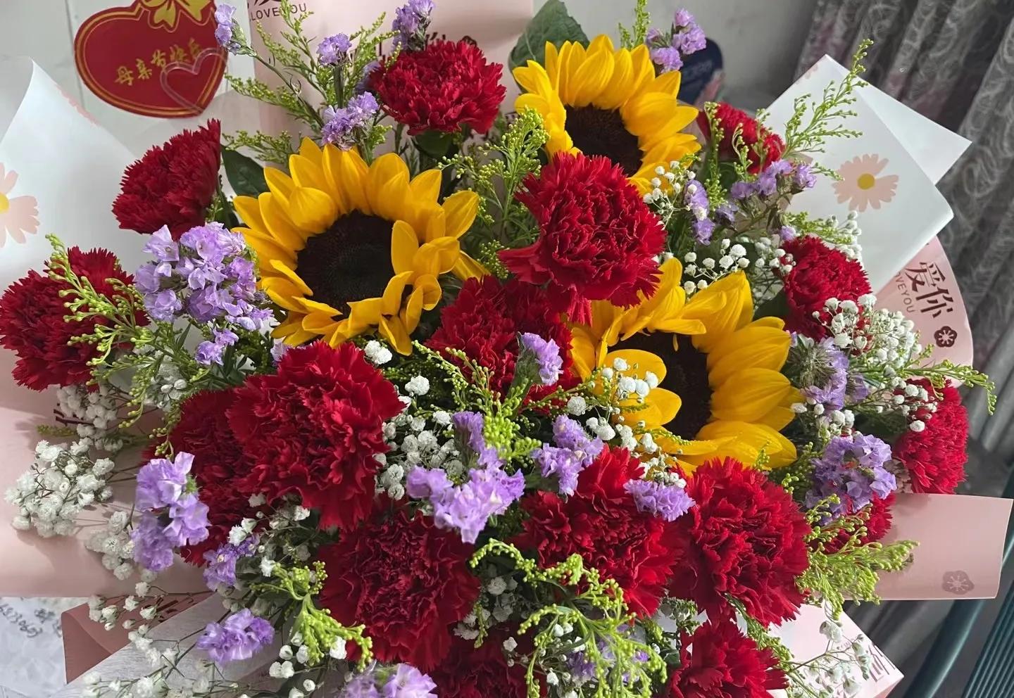 琳琳和朋友的视频,琳琳和她的朋友视频