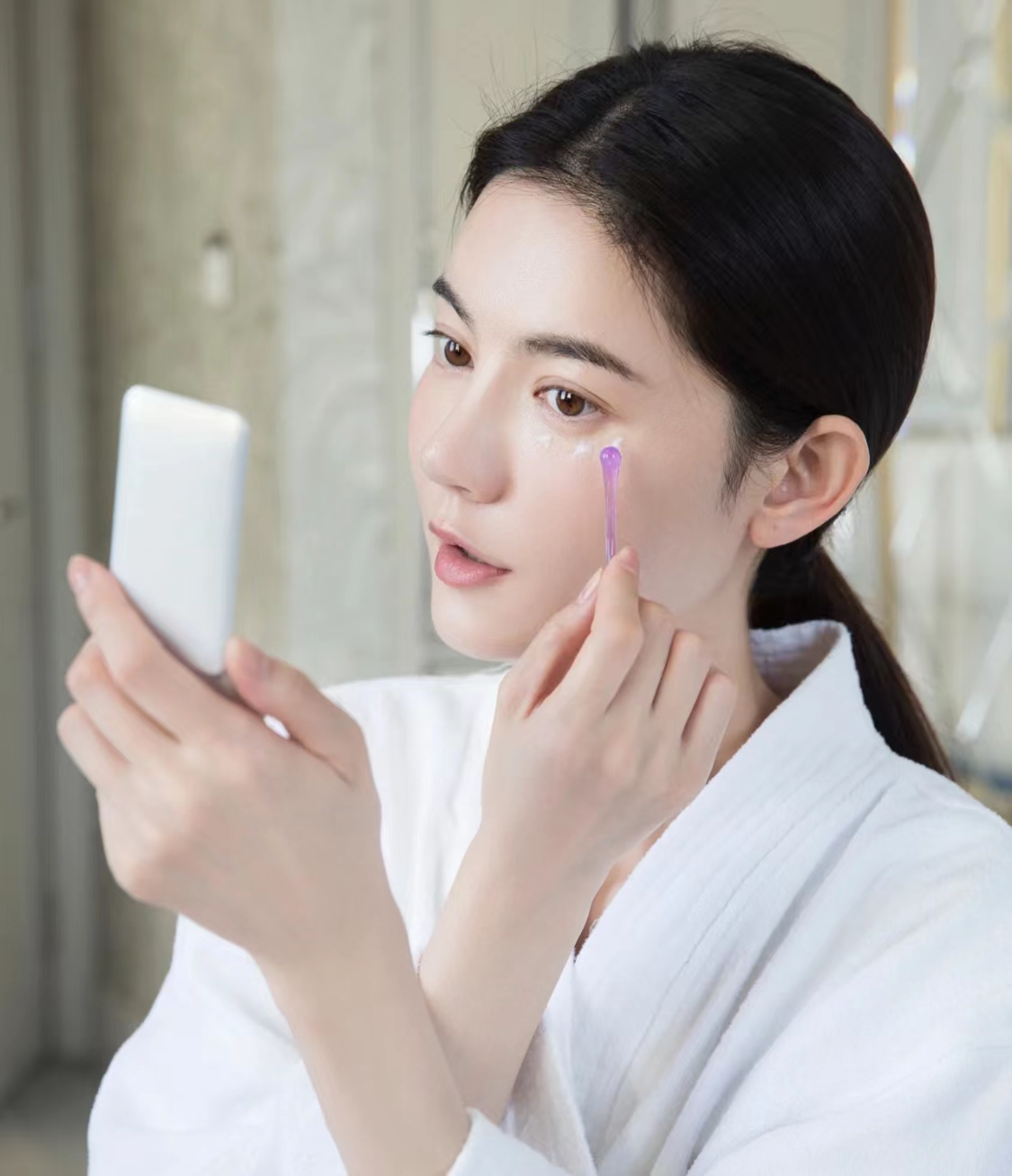 哪款眼霜好用不长脂肪粒,眼霜哪款去细纹紧致不长脂肪粒