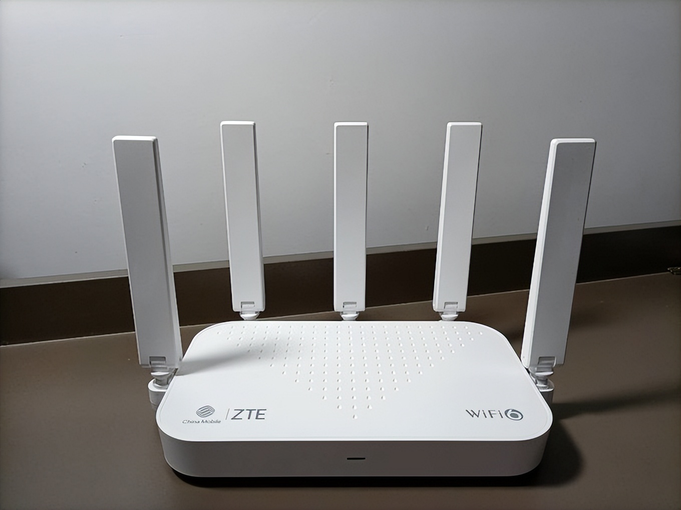 如何避免路由器每天重启,防止别人路由器蹭网教程