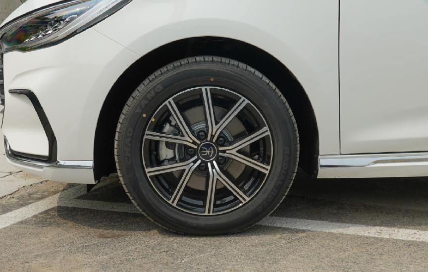 代步家用两不误四款紧凑型mpv推荐,家用级mpv桃花眼不妨看看这两款