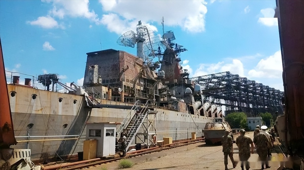 瓦良格号为什么交付辽宁号,中国瓦良格号内部图