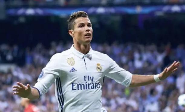 绝了，就是不买C罗！皇马求购2大老将前锋，均超35岁，令球王难堪