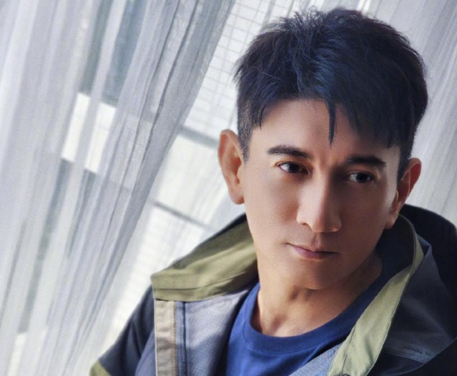 2023年第一场粉丝骂战，牵引出“顶流男团”走散的真相