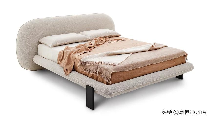 软包床最流行一款,比较温馨的软包床