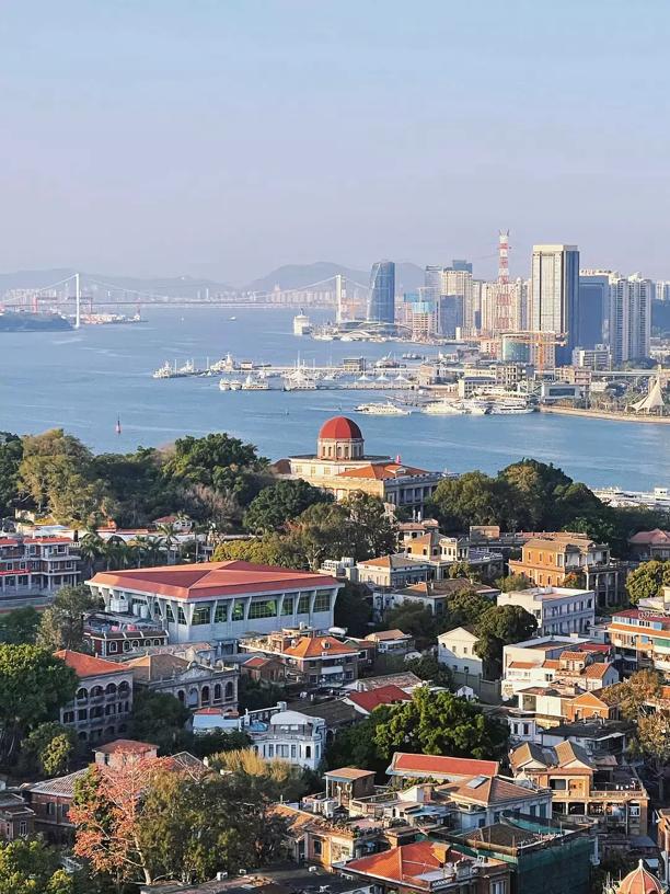 香港的天星小轮是什么样子的,香港天星小轮尖沙咀