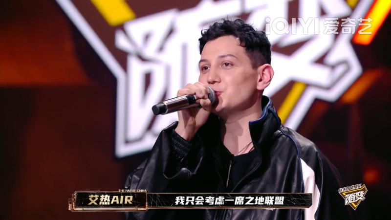 两首歌+选四个人能水一个小时？