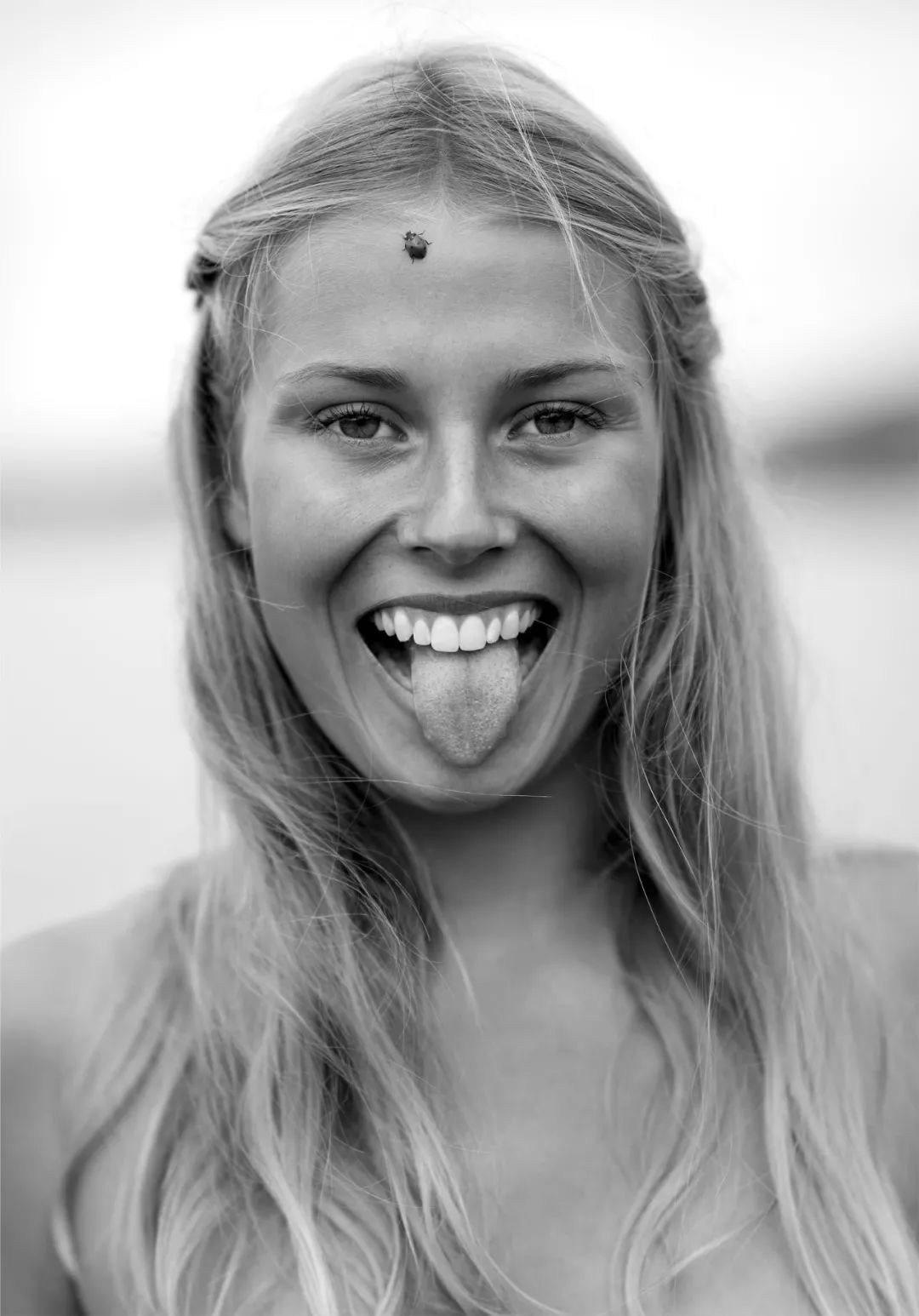 美女画家挑战冷军，画少女人体，放大10倍看细节让网友不淡定