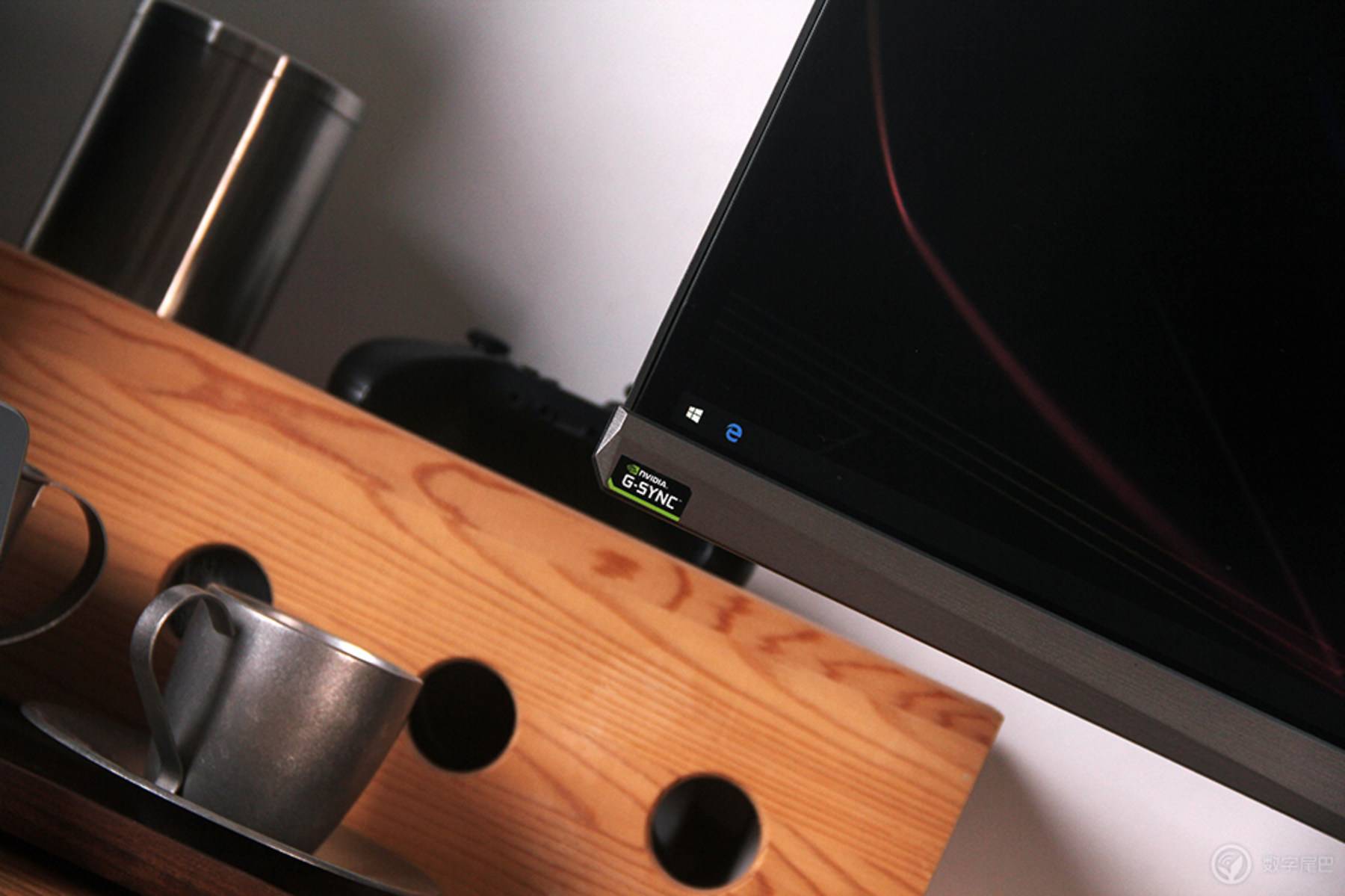 推荐几款高逼格电脑桌面,实用科技感很强的电脑桌面