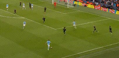 曼城连续三年挺进四强,曼城终于圆梦进4强