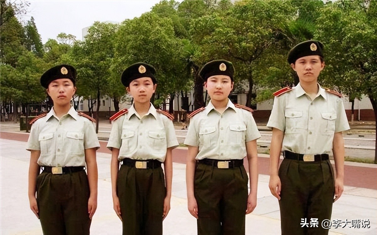 内蒙6岁天才女孩特招入伍,蒙古6岁女孩破格入伍