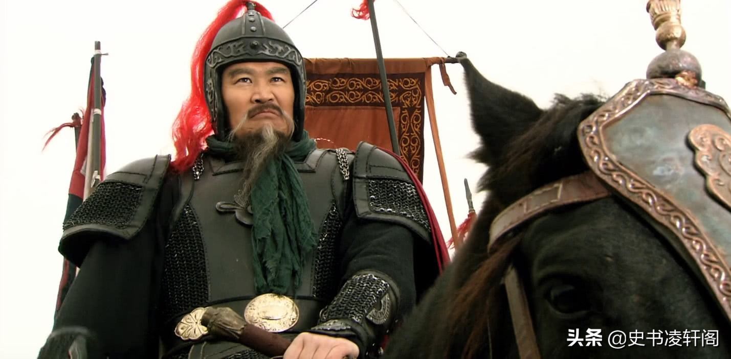 关胜为何力压林冲，成为梁山五虎之首？他有三大优势，林冲比不了