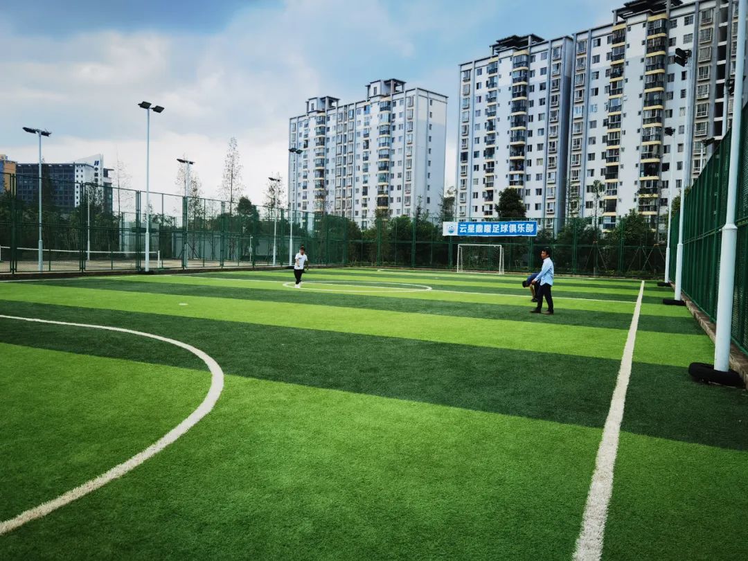 街心花园附近拍照打卡点,街心花园打卡