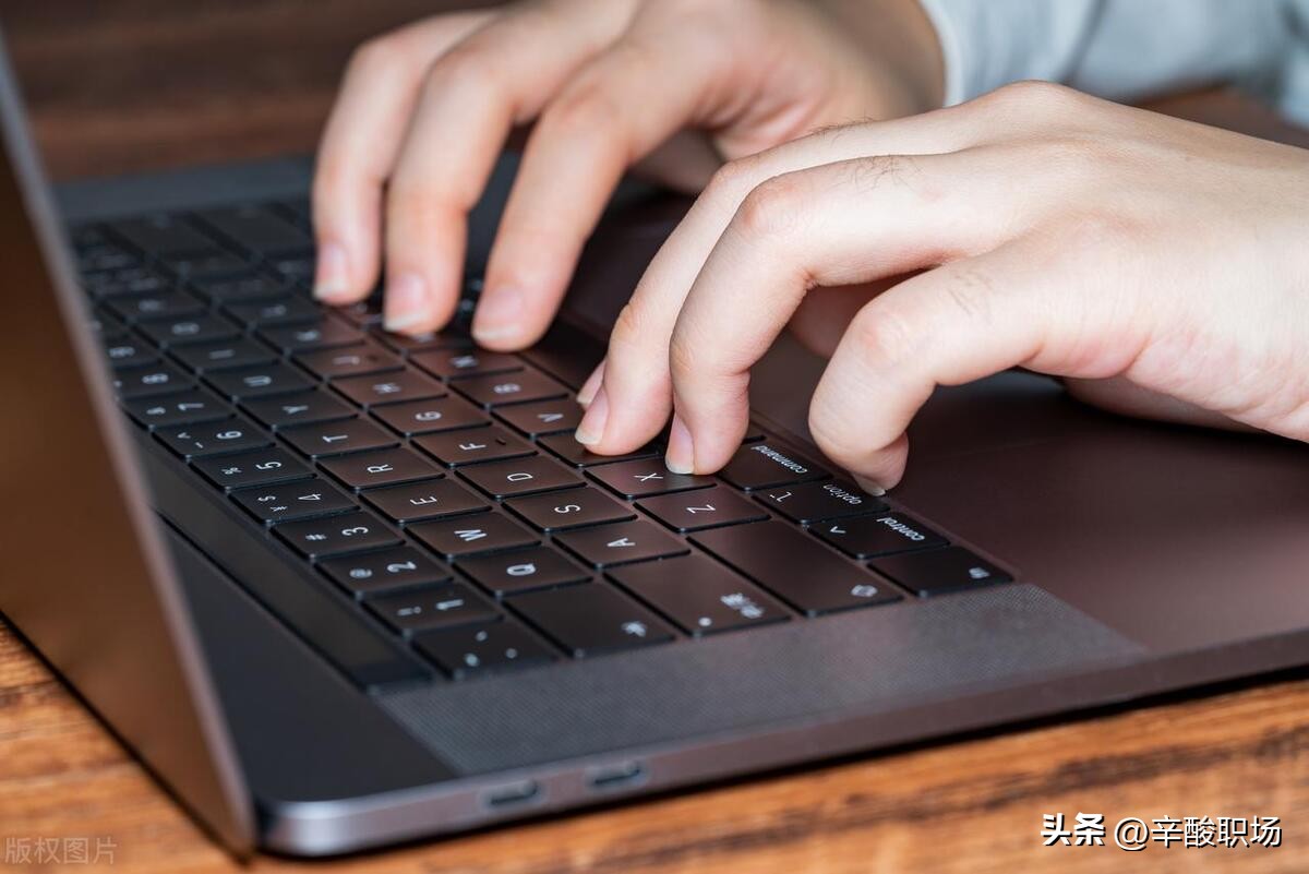 辞职写小说的真实收入,兼职写网络小说三年