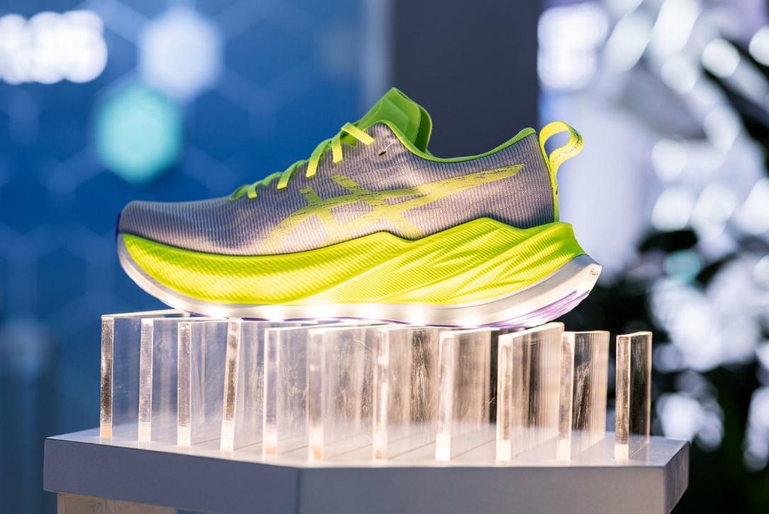 耐克展会,耐克进博会视频