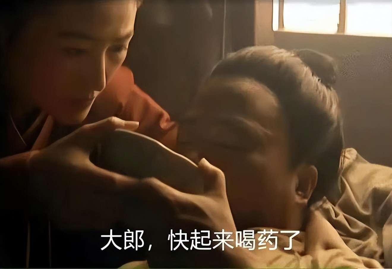 撕破那双*袜丝**的人，需要附上红码