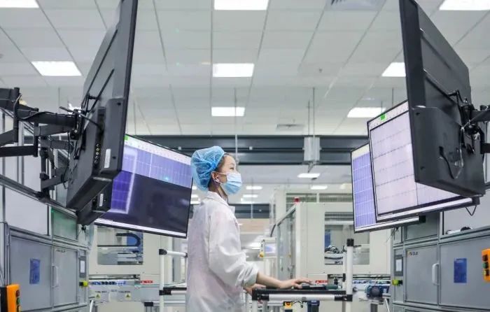 通威光伏三巨头,通威集团在多久进军光伏企业