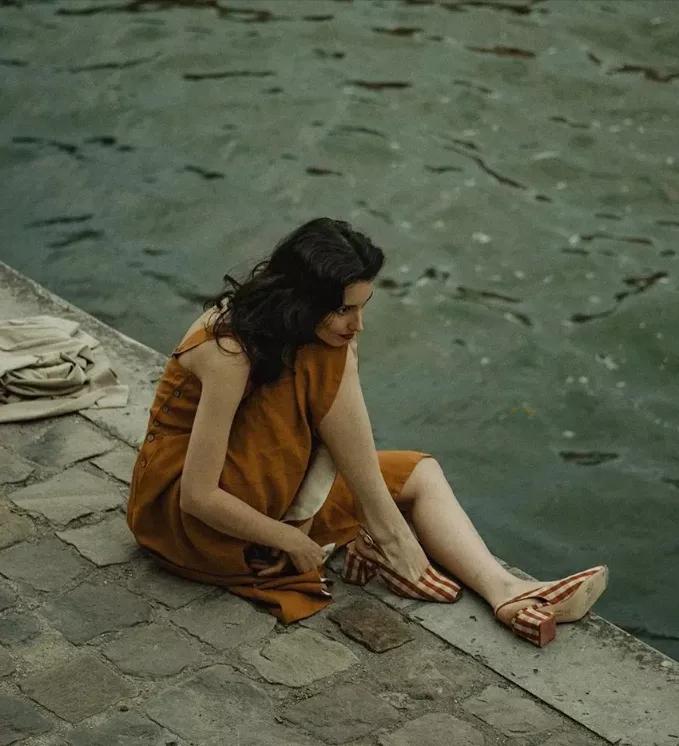 莫兰迪色高级灰人像教程,高级色调莫兰迪色搭配