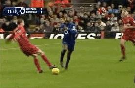 C罗：足球场的黑历史gif