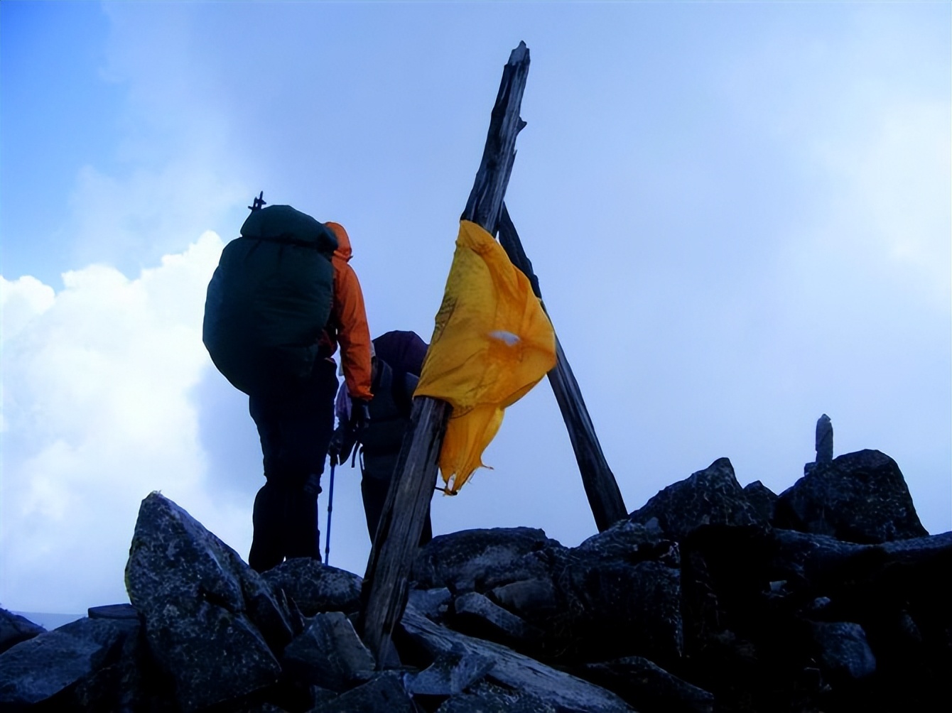 鳌太穿越UL之旅