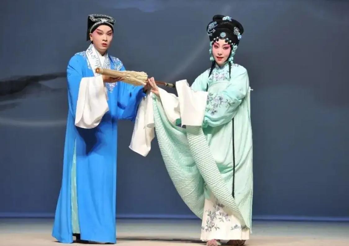 带泪的微笑——感伤的喜剧与中国古典戏剧的艺术精神