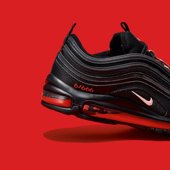 vans为什么会被抄袭,vans有抄袭回力棋盘格吗