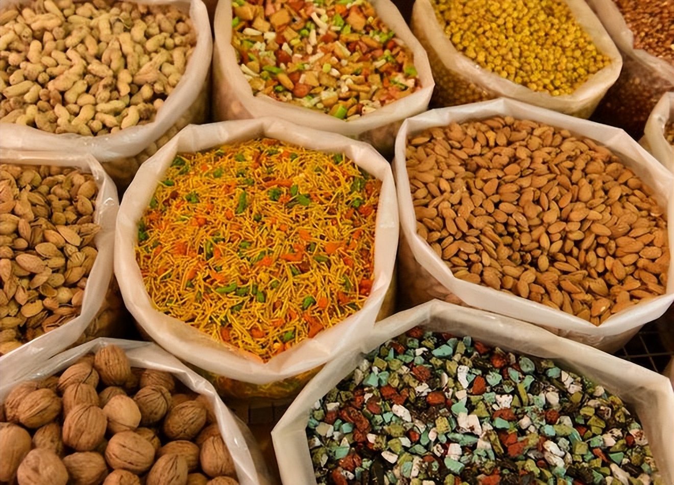 春节去亲友家送礼,小县城过年送礼送什么