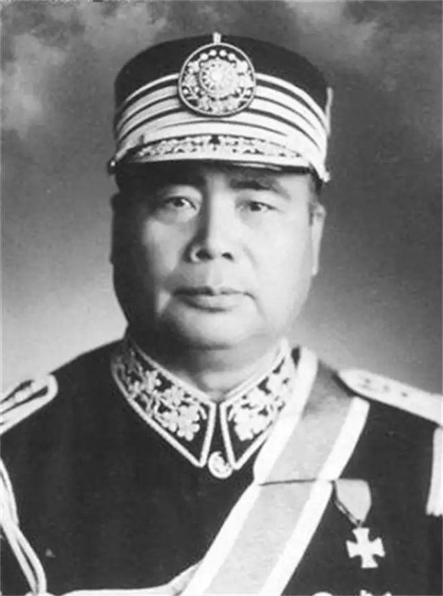 1947年，开国中将聂凤智抓到一个国军军长，陈毅元帅却下令放人