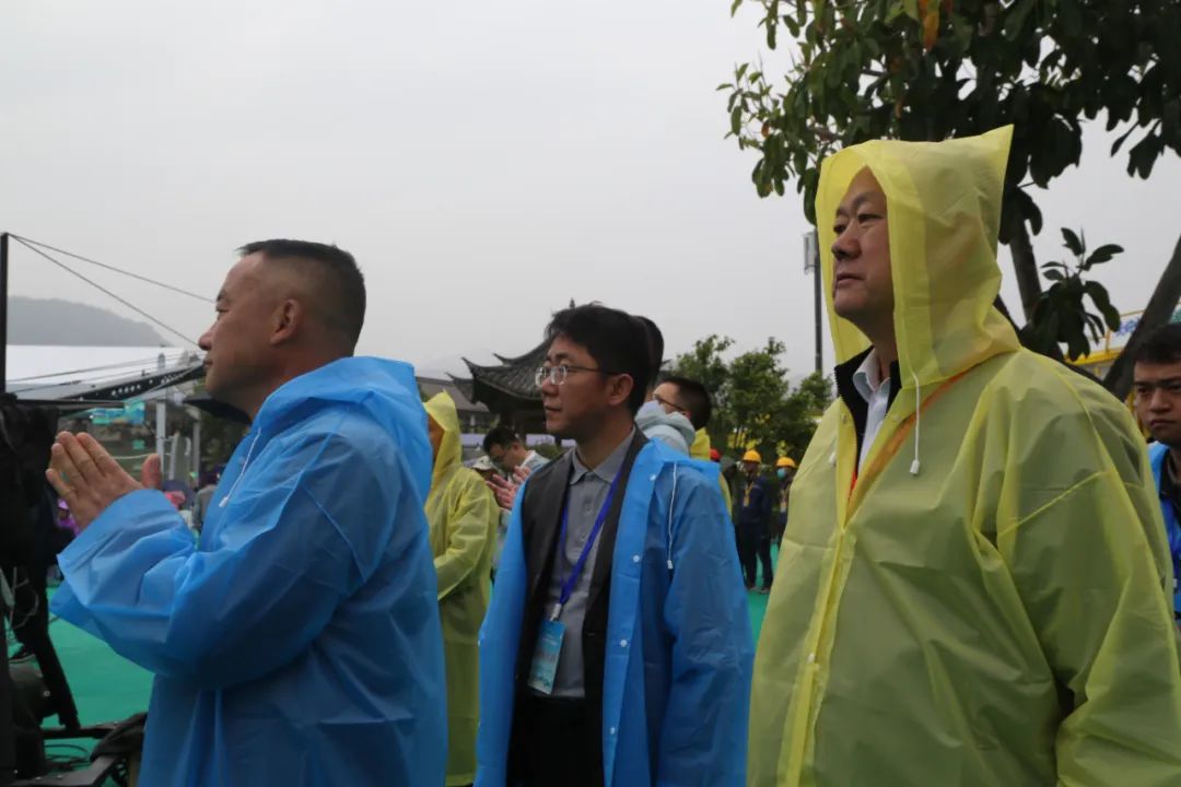 腾冲交警“五项措施”圆满完成“5·19中国旅游日”交通安保工作